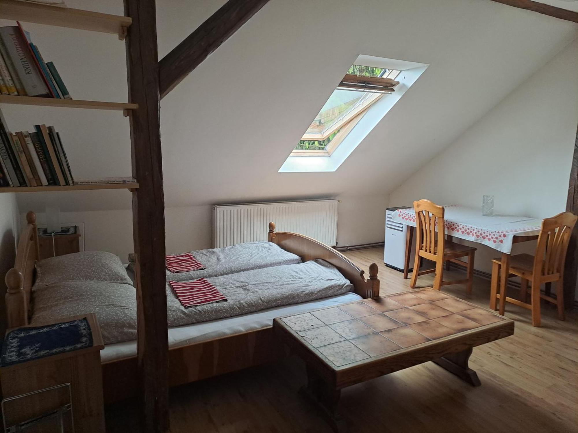 Podkrovni Apartman Olmütz Exterior foto